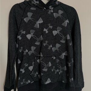 Under Armour Youth XL Black Logo Hoodie Sweatshirt